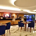 Jasmin Elite & 公寓式酒店 4*