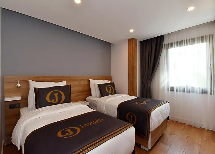 Lägenhetshotell Jasmin Elite & 4*